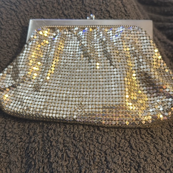 WHITING & DAVIS mesh clutch evening bag 🐈‍⬛